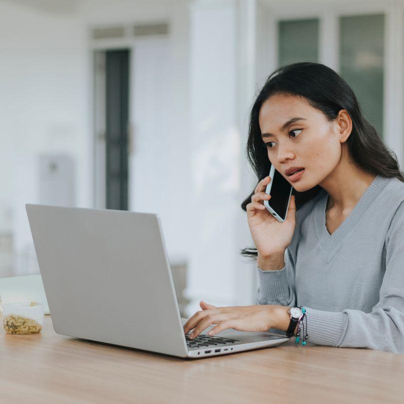 Overwhelmed receptionist